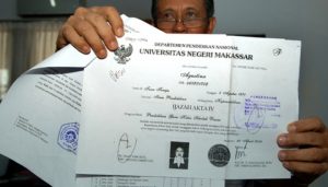 Tembak Nembak Ijazah